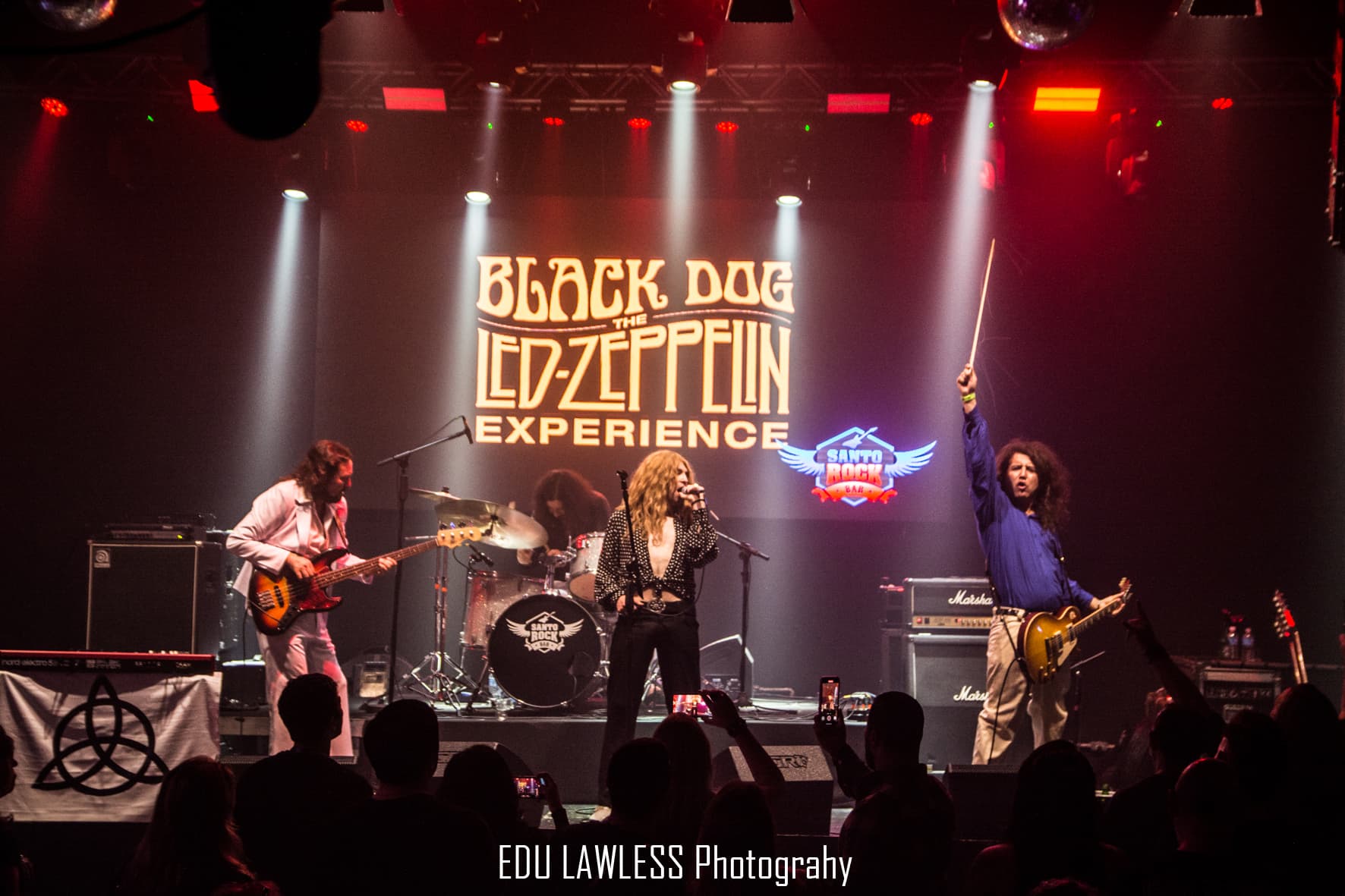 Black Dog “The Led Zeppelin Experience” en Concepción   image
